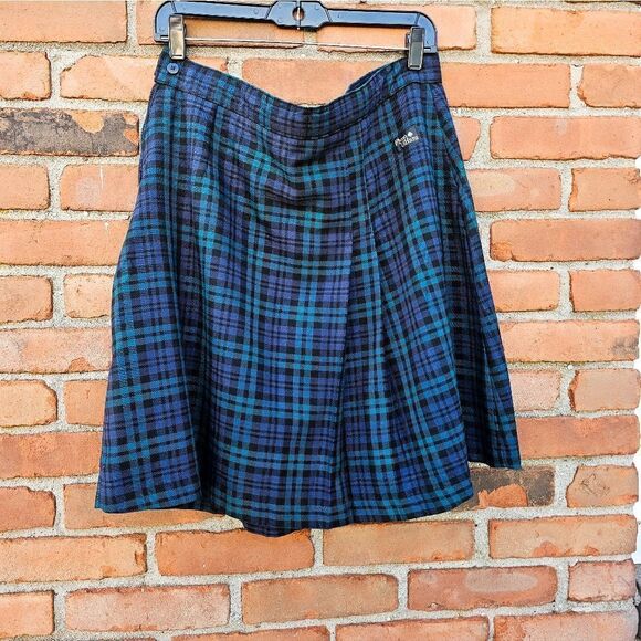 New Flynn O'Hara Green Multicolored Plaid Academia Skirt. - Picture 15 of 16